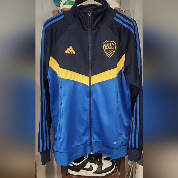 Boca Juniors 2024-25 Tracksuit - Picture 3 of 4